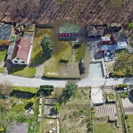 Kaiserbad-ahlbeck-suesses-ferienhaus-strandheim * הרינגסדורף